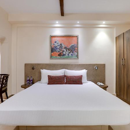 Lemon Tree Amarante Beach Resort, Goa Candolim Exterior foto
