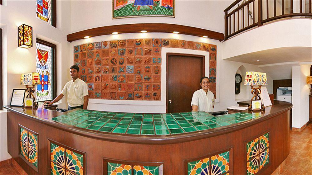 Lemon Tree Amarante Beach Resort, Goa Candolim Exterior foto
