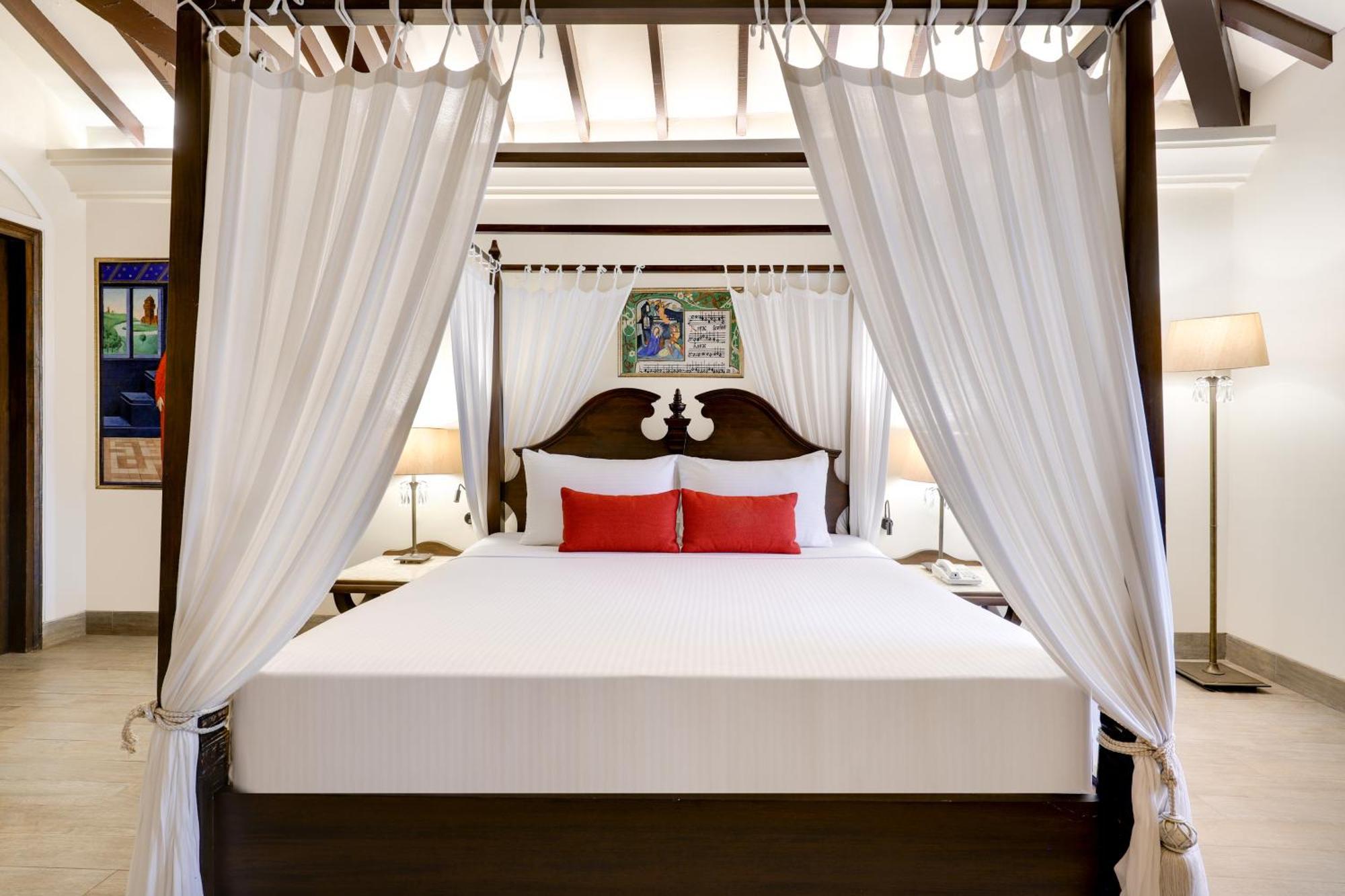 Lemon Tree Amarante Beach Resort, Goa Candolim Exterior foto